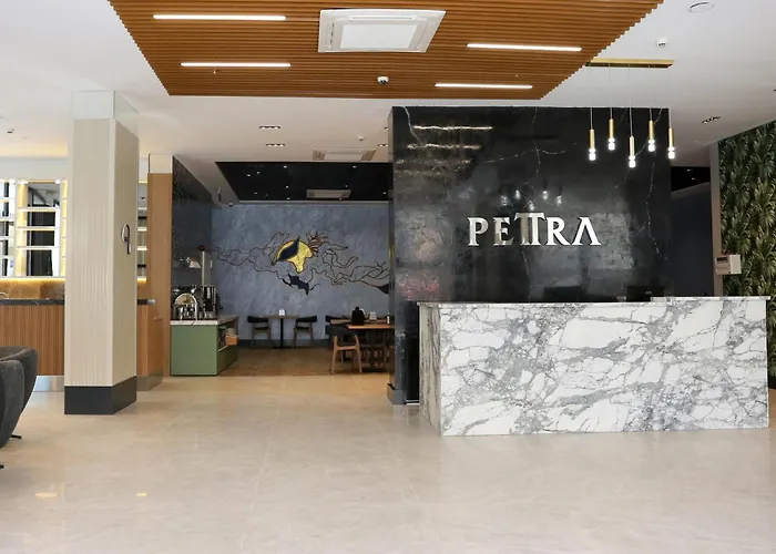 Hotel Petra